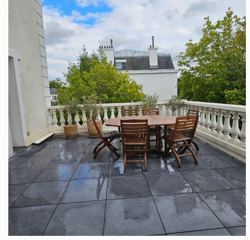 Terrasse dallée étanchée